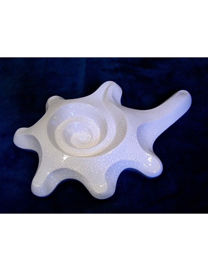 White ceramic tray  