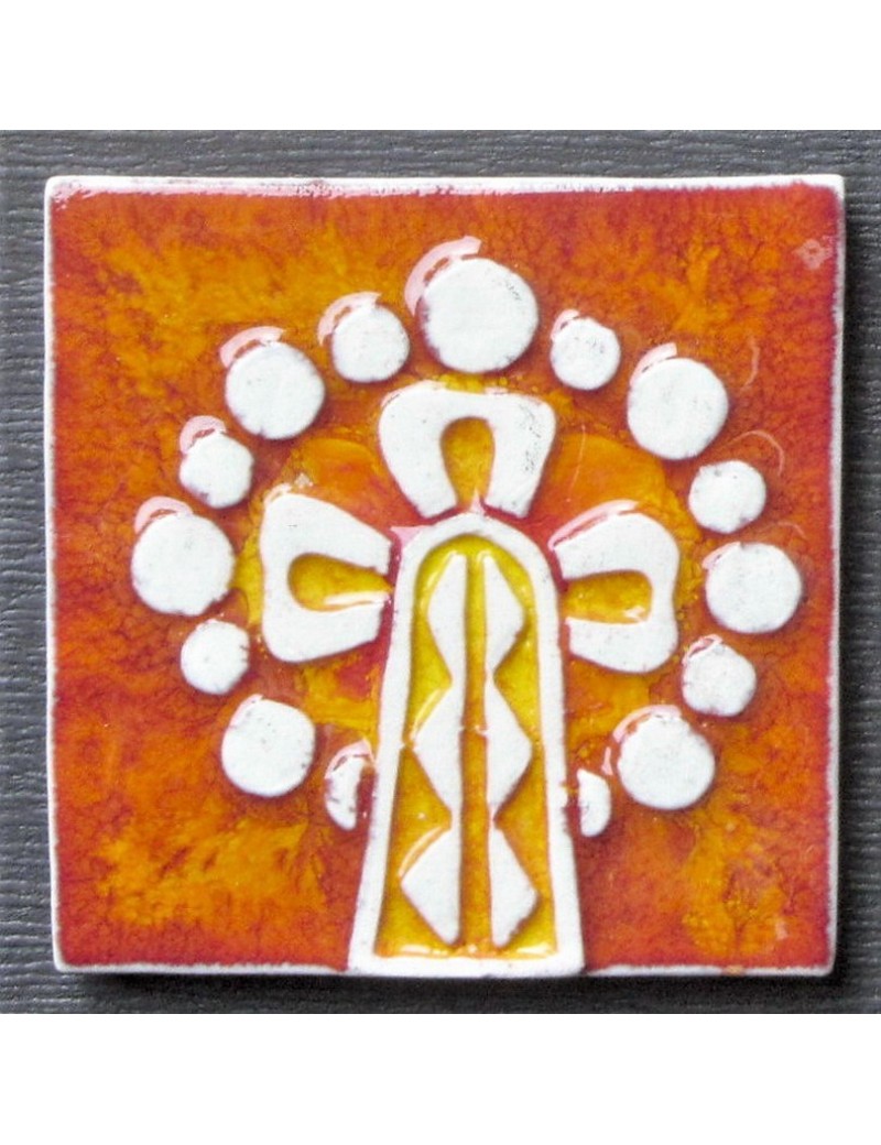 Imant en ceràmica agulles de La Sagrada Familia
